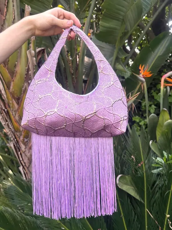Divine, Lilac brocade